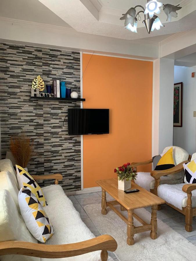 Emiliez Place Baguio City Esterno foto