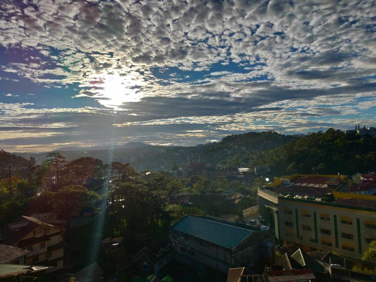 Emiliez Place Baguio City Esterno foto