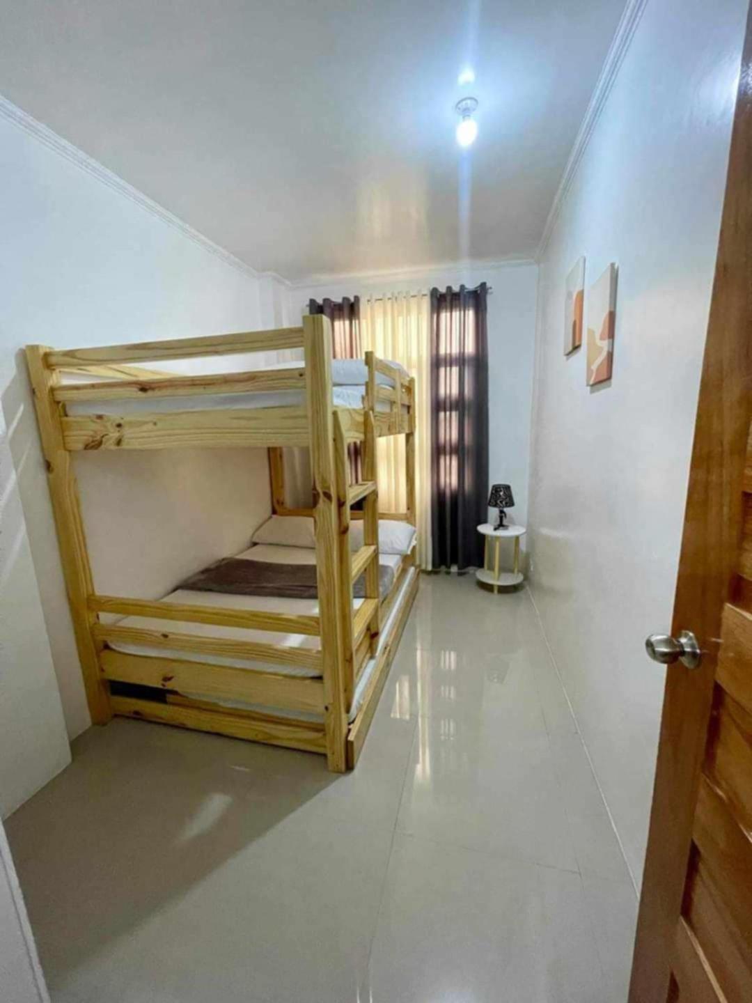 Emiliez Place Baguio City Esterno foto