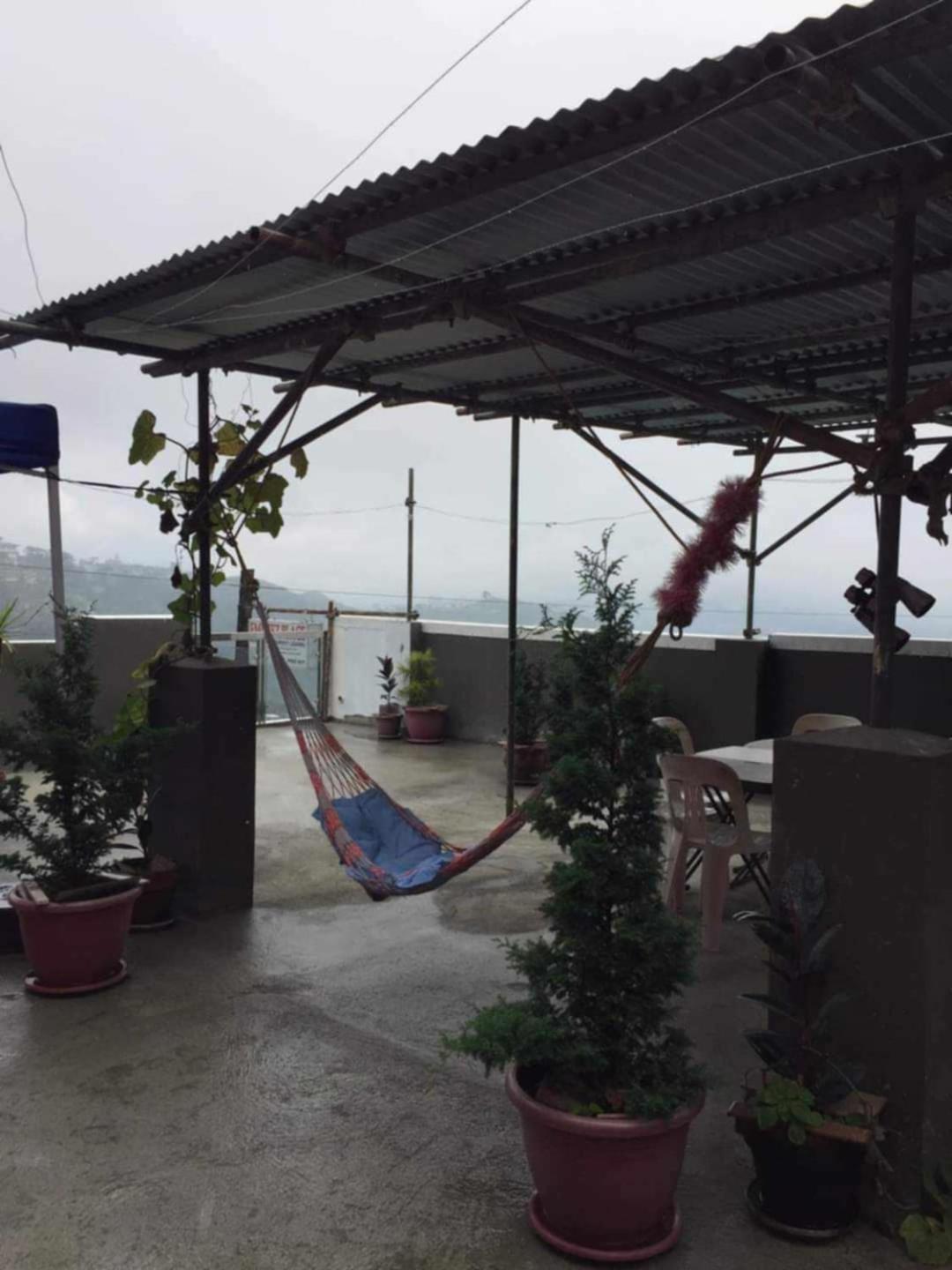 Emiliez Place Baguio City Esterno foto